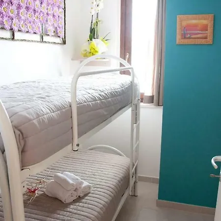 Milo Casa Vacanze Lägenhet *